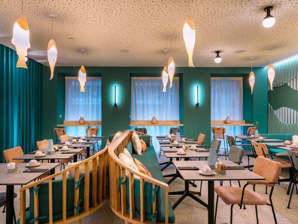 Bar lounge “Onda Bar” Vincci Bonjardim 4* Oporto Bar lounge “Onda Bar” Vincci Bonjardim 4* Oporto