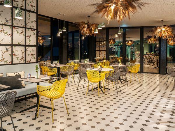 Restaurante “Terraço do jardim” Vincci Bonjardim 4* Oporto Restaurante “Terraço do jardim” Vincci Bonjardim 4* Oporto